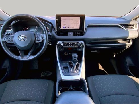 Used 2024 Toyota RAV4 XLE FWD image 15