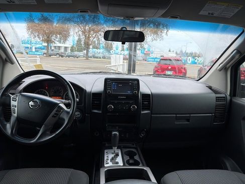 Used 2015 Nissan Titan SV w/ SV Value Truck Package image 15