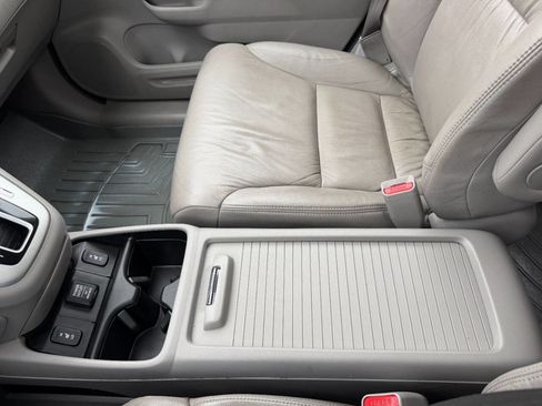 Used 2013 Honda CR-V EX-L image 42
