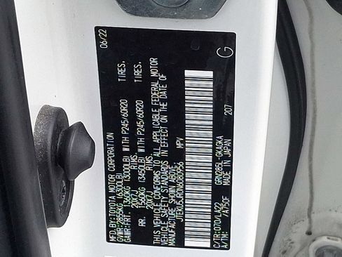 Certified 2022 Toyota 4Runner Limited image 32