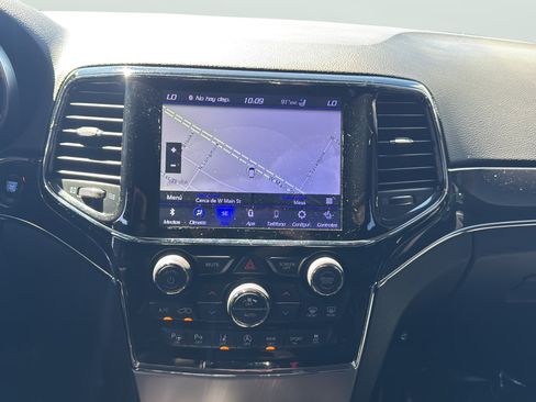 Used 2020 Jeep Grand Cherokee Trailhawk w/ Trailhawk Luxury Group AWD/4WD image 25