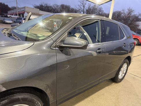Used 2020 Chevrolet Equinox LT image 21