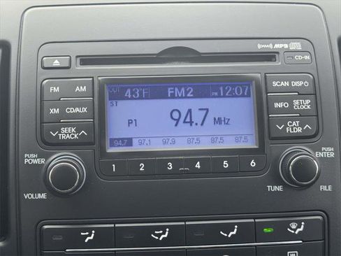 Used 2012 Hyundai Elantra SE image 26