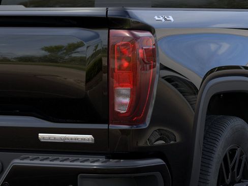 New 2026 GMC Sierra 1500 Elevation w/ Elevation Premium Package AWD/4WD image 32