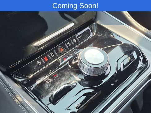 Used 2024 Jeep Wagoneer Series II AWD/4WD image 33