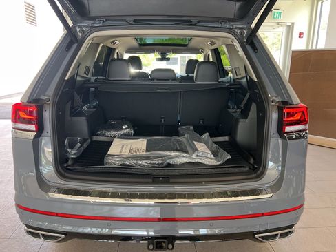 New 2026 Volkswagen Atlas SEL Premium R-Line AWD/4WD image 34