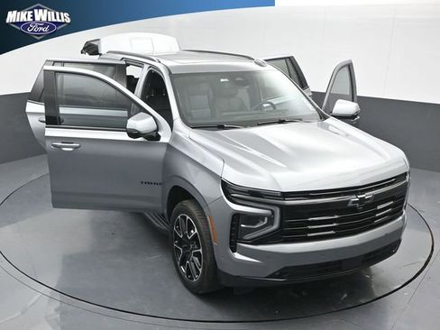 Used 2025 Chevrolet Tahoe RST w/ Comfort Package image 25