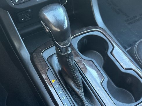 Used 2022 GMC Canyon Elevation w/ Elevation Premium Package image 21