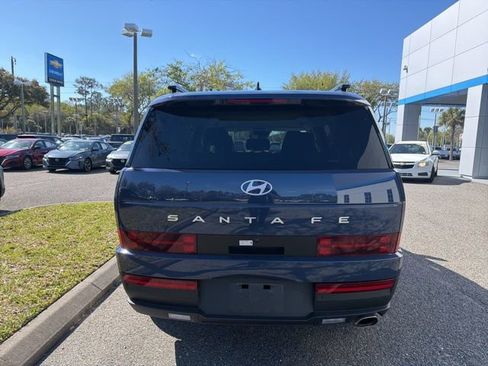 Used 2025 Hyundai Santa Fe SEL image 4