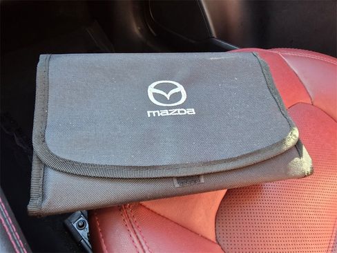 Used 2023 MAZDA CX-5 Carbon Edition image 24