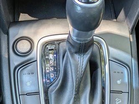 Used 2018 Hyundai Kona SEL w/ SEL Tech Package 02 FWD image 13