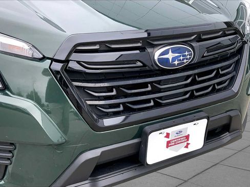 Certified 2023 Subaru Forester Premium AWD/4WD image 32