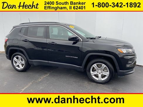 Used 2023 Jeep Compass Latitude w/ Convenience Group image 1