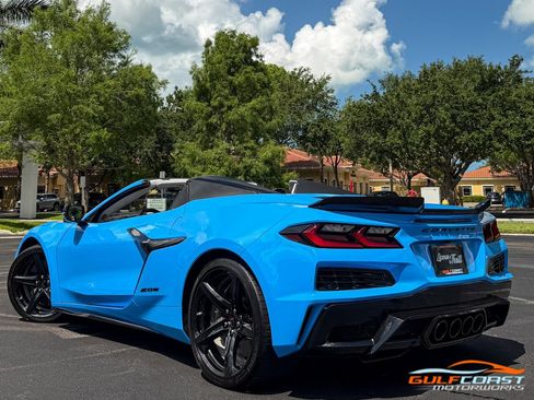 Used 2024 Chevrolet Corvette Z06 RWD image 44