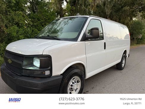 Used 2017 Chevrolet Express 2500 image 1