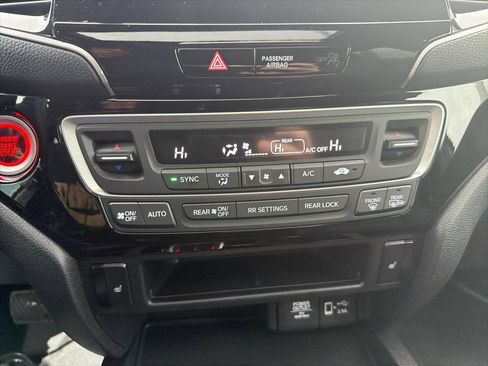 Used 2020 Honda Passport Touring image 26