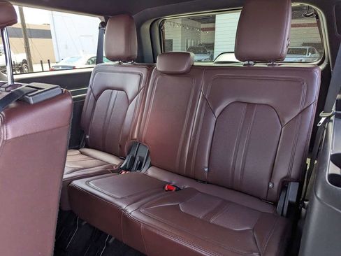 Used 2022 Ford Expedition Max Limited RWD image 14