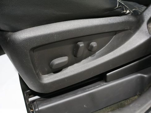 Used 2014 GMC Sierra 1500 SLE w/ SLE Value Package image 13