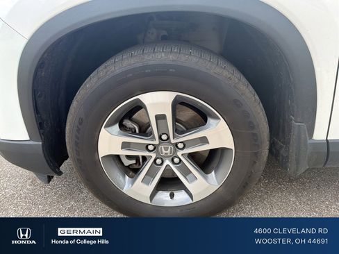 Certified 2025 Honda Pilot EX-L image 11