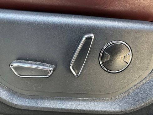 Used 2022 Ford F250 Platinum w/ Tremor Off-Road Package image 30