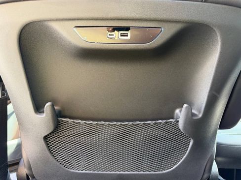 New 2026 Chrysler Pacifica Limited w/ S Appearance Package FWD image 28