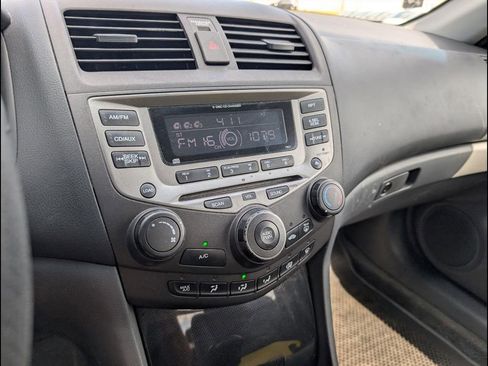 Used 2007 Honda Accord SE image 16