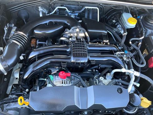 Used 2016 Subaru Crosstrek 2.0i Limited image 32