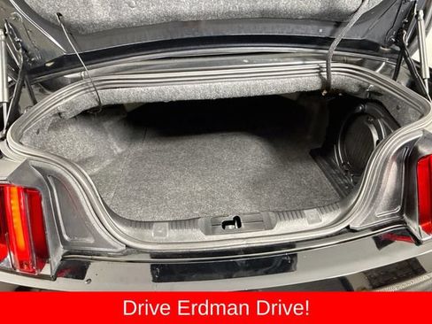 Used 2017 Ford Mustang GT Premium w/ Equipment Group 401A RWD image 30