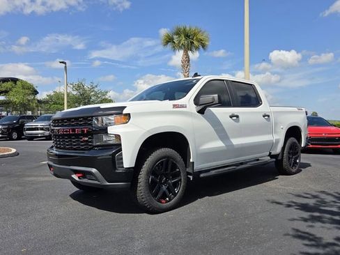 Used 2021 Chevrolet Silverado 1500 Custom Trail Boss w/ Safety Confidence Package image 2