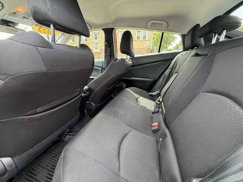 Used 2022 Toyota Prius LE FWD image 16