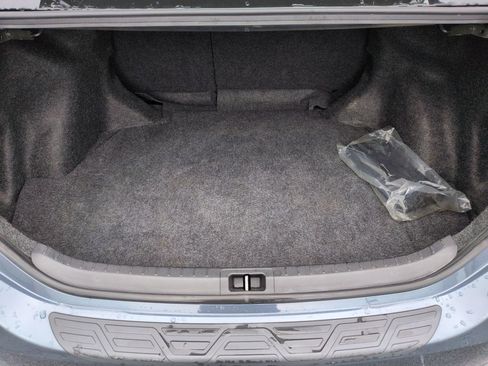 Used 2019 Toyota Corolla SE FWD image 23