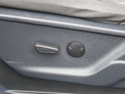 Used 2023 Ford F150 XLT image 22