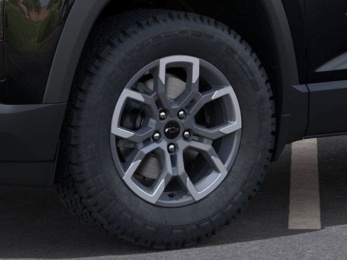 New 2026 Chevrolet Equinox ACTIV FWD image 9