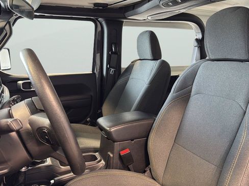Used 2024 Jeep Wrangler Sport AWD/4WD image 22