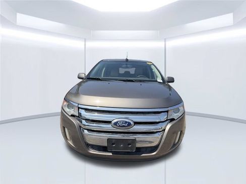 Used 2013 Ford Edge Limited AWD/4WD image 2