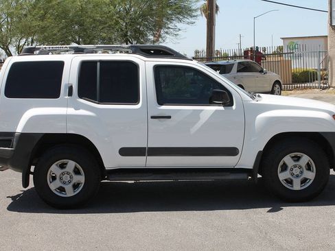 Used 2006 Nissan Xterra S AWD/4WD image 9