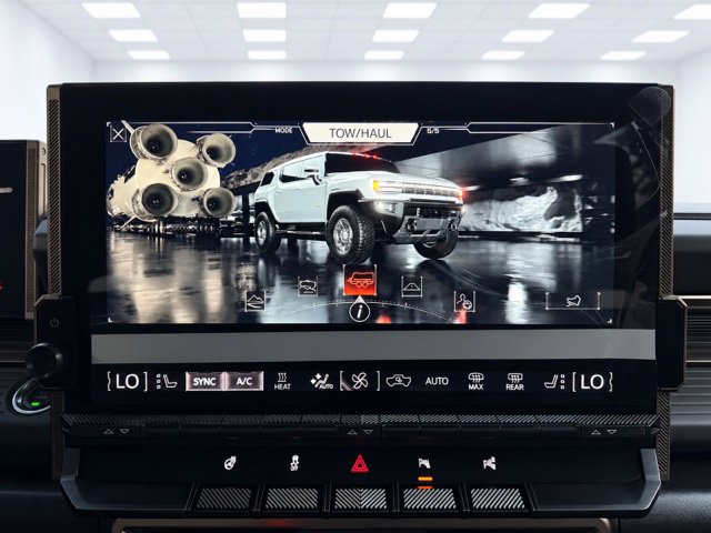 Used 2024 GMC Hummer EV 3X AWD/4WD image 25
