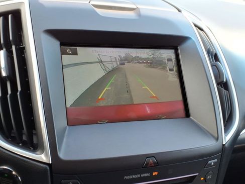 Used 2015 Ford Edge Titanium w/ Equipment Group 301A AWD/4WD image 24