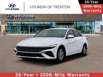 New 2026 Hyundai Elantra SE