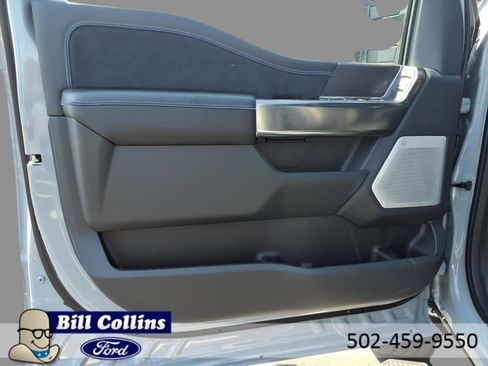 New 2026 Ford F350 Lariat w/ Black Appearance Package image 15