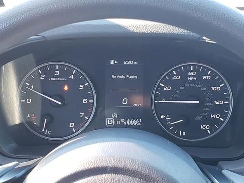 Used 2024 Subaru Crosstrek 2.0i Premium image 19