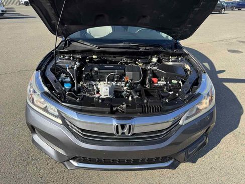 Used 2016 Honda Accord LX image 36