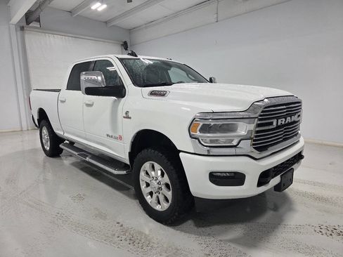 Used 2023 RAM 2500 Laramie AWD/4WD image 1