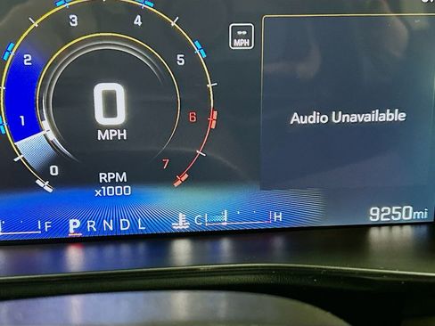 Used 2025 Chevrolet Colorado ZR2 w/ Technology Package image 12