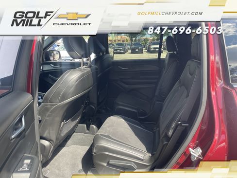 Used 2023 Jeep Grand Cherokee L Laredo AWD/4WD image 12