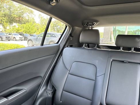 Used 2022 Kia Sportage Nightfall Edition FWD image 17