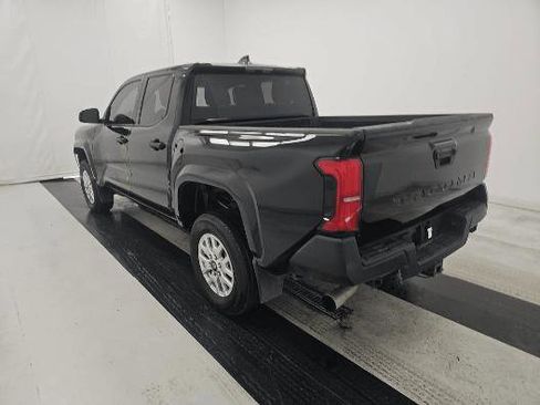 Used 2024 Toyota Tacoma SR image 6