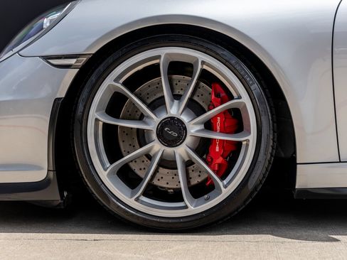 Certified 2016 Porsche 911 GT3 RWD image 18
