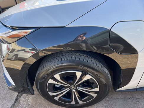 Used 2023 Toyota bZ4X XLE image 14