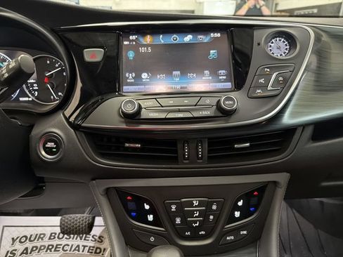 Used 2019 Buick Envision Premium w/ Driver Confidence Package AWD/4WD image 16